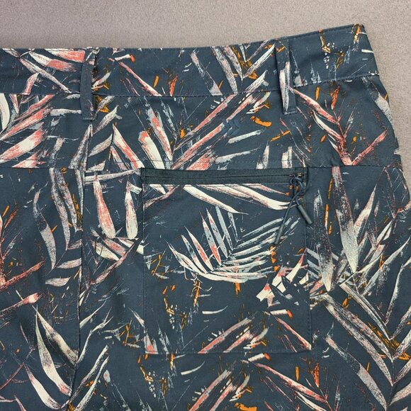 All in Motion Shorts Mens Medium Blue Palm Leaf Print Stretch Golf Zip Pocket - Picture 5 of 10